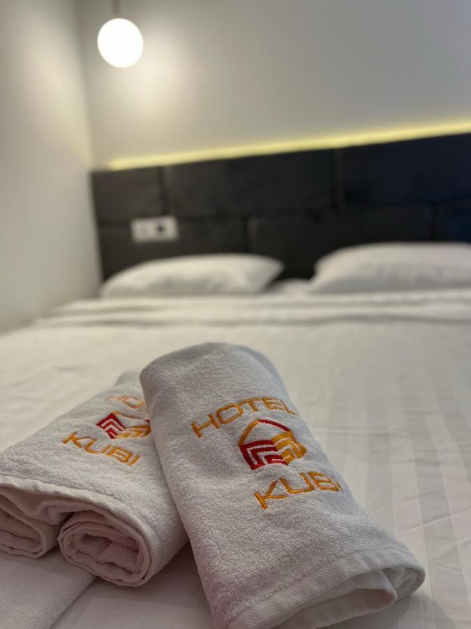 Kubi Hotel ストルガ エクステリア 写真